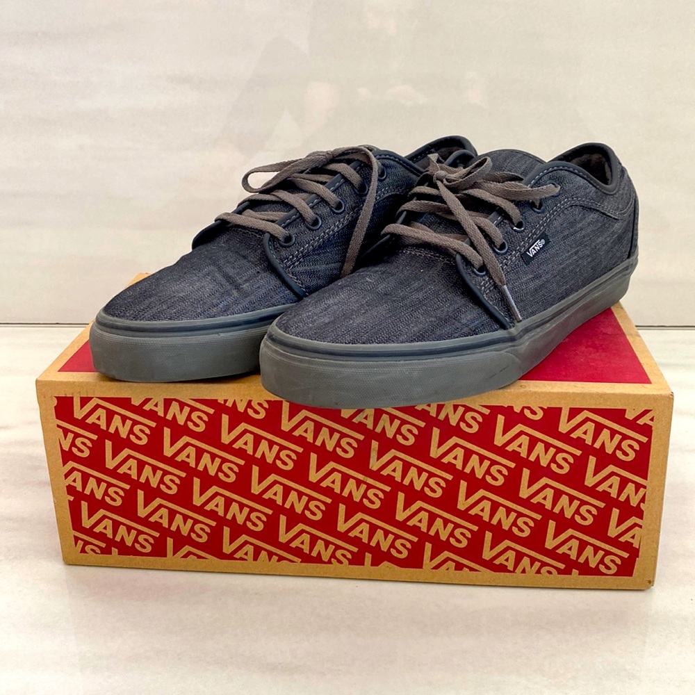 Vans Men’s Doheny Black Canvas lace up